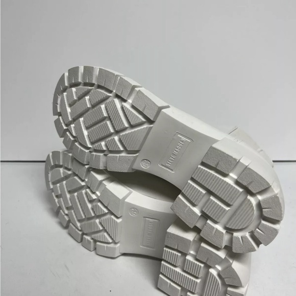 Steve Madden Womens Howler Boot White Size 6.5 M - Picture 5 of 6